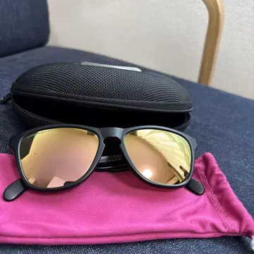 OAKLEY Frogskins