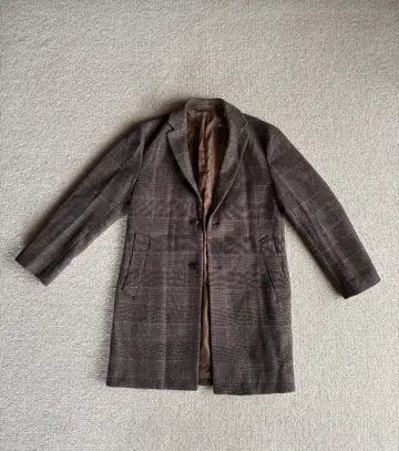 저널 스탠다드 체스터필드 코트