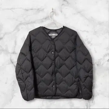 UNIQLO 울트라 라이트 다운 릴랙스 자켓 블랙 S
