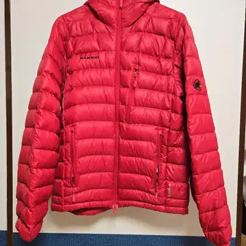 MAMMUT 레드 다운 자켓 M