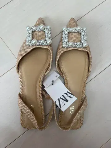 ZARA 비쥬 샌들 택 포함 새상품 38