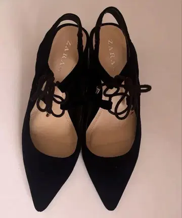 ZARA 벨로아 스틸레토 펌프스 샌들