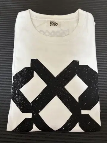 러프스트 T셔츠