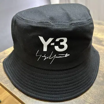 Y-3 블랙 버킷햇