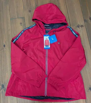 새상품 TOMMY HILFIGER 빨간색 마운틴 파카 L