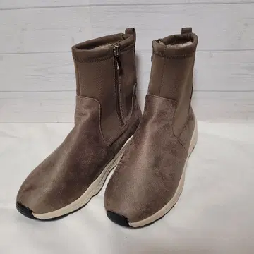 벨메종 따뜻한 보아 인솔 부츠 스니커즈 M 오크