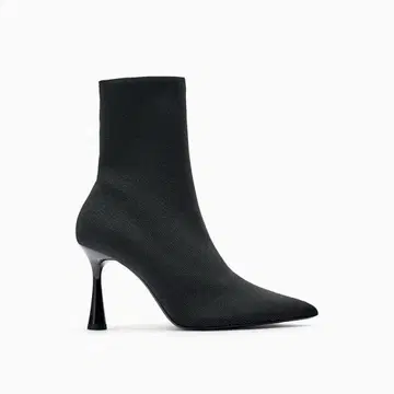 ZARA 패브릭 하이힐 앵클부츠 블랙