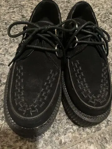 T.U.K 티유케이 스웨이드 통굽 러버 솔 신발 락 23cm