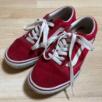Vans 빨간색 스웨이드 스니커즈