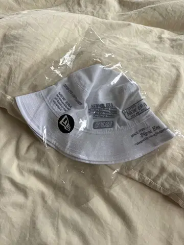 New Era 버킷햇 화이트 M/L