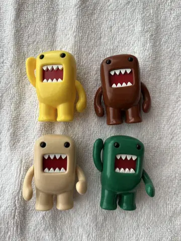 도모군 피규어 세트 4체