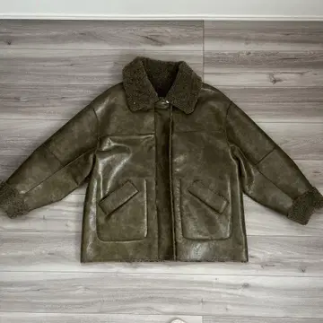 UND REVERSIBLE BONDING JACKET AMERI