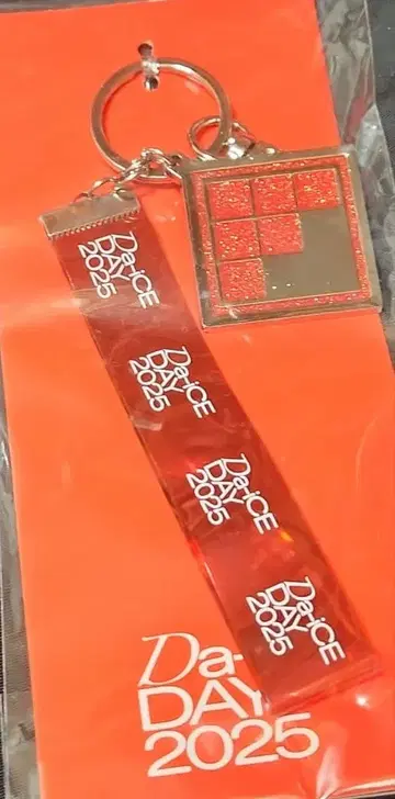 Da-iCE DAY 2025 회장 한정판 키링 RED