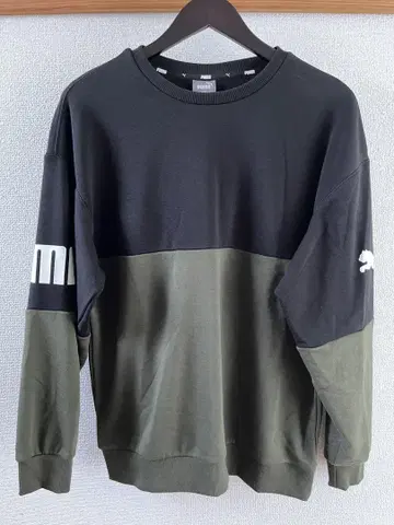 PUMA 컬러 블록 크루넥 트레이닝복 (미사용 새상품)