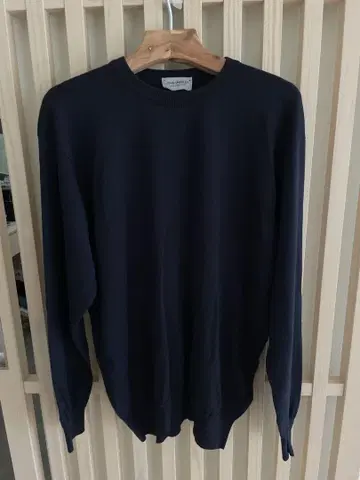 JOHN SMEDLEY 네이비 니트 스웨터 L
