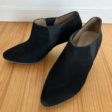 블랙 스웨이드 스틸레토 부티 37(24cm)