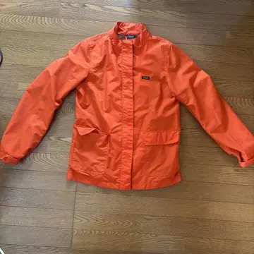 AIGLE 오렌지 자켓 M 사이즈