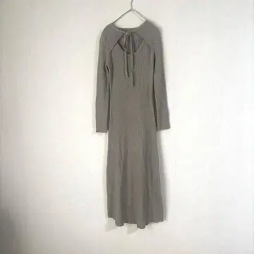 새상품급 리브 니트 롱 원피스 등 트임 가을/겨울 긴팔 그레이지