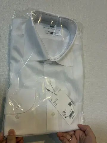 유니클로 슈퍼 논아이론 슬림핏 셔츠 긴팔