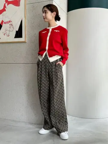 CABaN NOIX 자카드 2턱 세미 와이드 팬츠