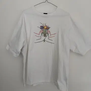 HUF 자수 화이트 T셔츠
