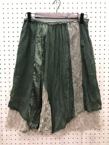 페어리 그런지 빈티지풍 구제 의류 이소재 절개 미디 스커트