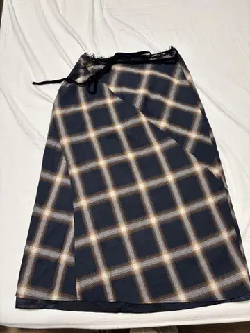 MAISON SPECIAL 체크 무늬 스커트