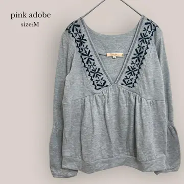pink adobe V넥 맨투맨 자수 트레이닝복