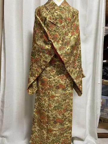 순수 실크 코몬