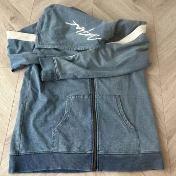 wtw 데님풍 후드티