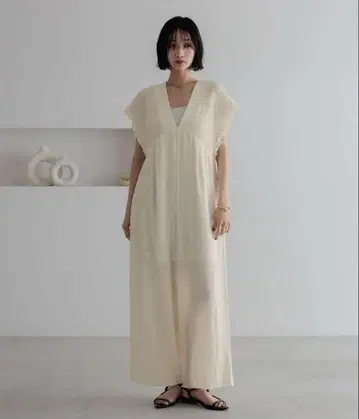 LOWRYS FARM 요우류우 셔링 살로펫
