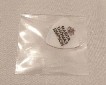 NARITA THOMAS SIMPSON 피크 (화이트)