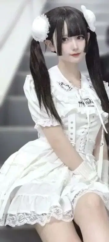 VOLCAN&APHRODITE 서브컬쳐 자수 레이스 UP 벨트 원피스