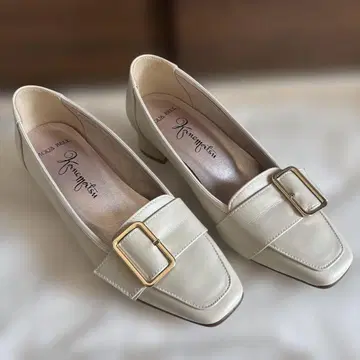 긴자 카네마츠 라이트 베이지 펌프스 21.5cm