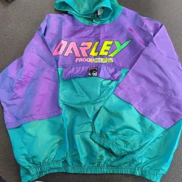 DARLEY PRODUCTIONS 점퍼