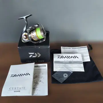 DAIWA CERTATE 2500PE 스피닝 릴 13 셀테이트 새상품급