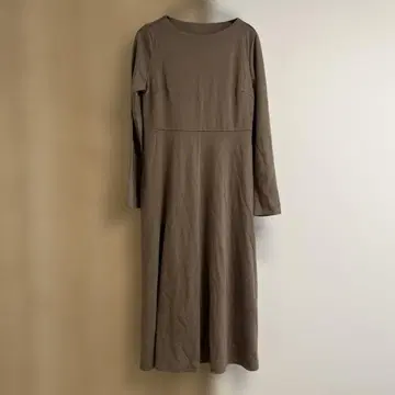 새상품 미사용 유니클로 여성용 원피스 롱 원피스 브라운