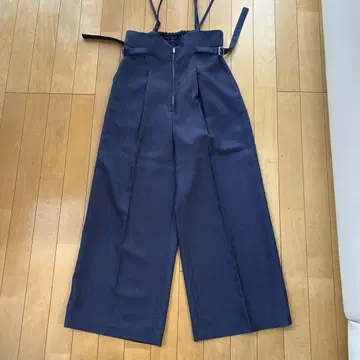 Rirandture 네이비 살로펫 시착만 한 상품