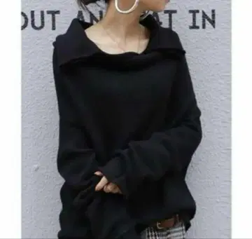 안티카 카라 부착 니트