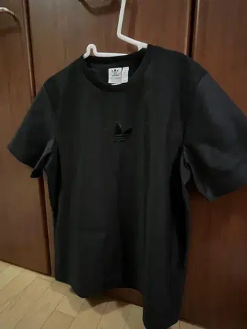 adidas 반팔 의류