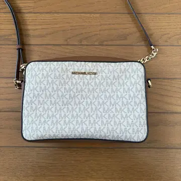MICHAEL KORS 모노그램 숄더백