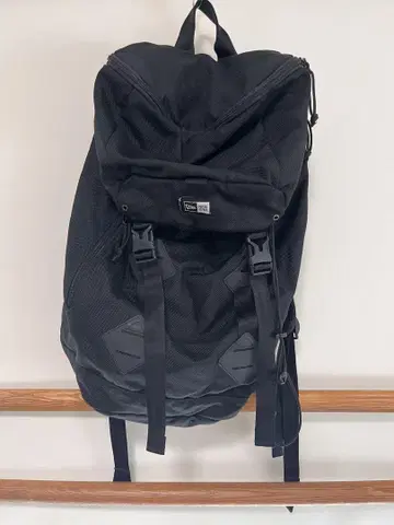NEW ERA 뉴에라 백팩 블랙