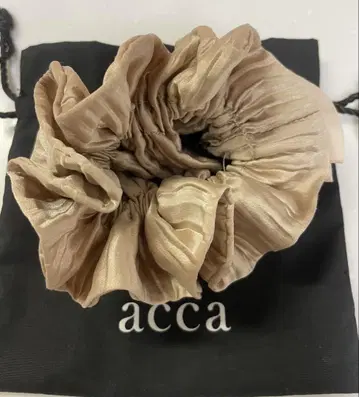 acca 실크 스크런치