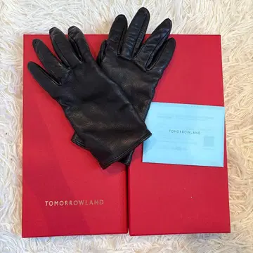 TOMORROWLAND GALA GLOVES 검은색 장갑