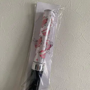 응원봉 빨간색 화이트 컬러 점등