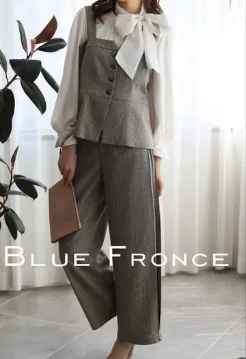 BLUE FRONCE 헤링본 트위드 사이드 플리츠 팬츠 브라운