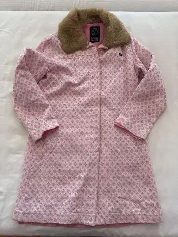 러버스하우스 슈퍼러버스 핑크 퍼 코트 모노그램