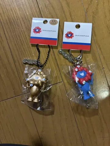 금 골드 노멀 미야쿠미야쿠 PVC 키링 2개