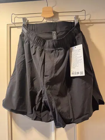 Lululemon Surge Short 6' Lined S 블랙