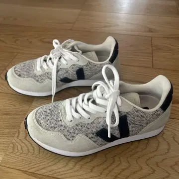 VEJA 스니커즈 23cm